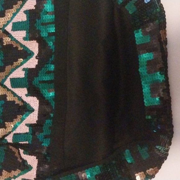 Multicolor Sequin Mini Skirt Size 6 - Picture 8 of 8